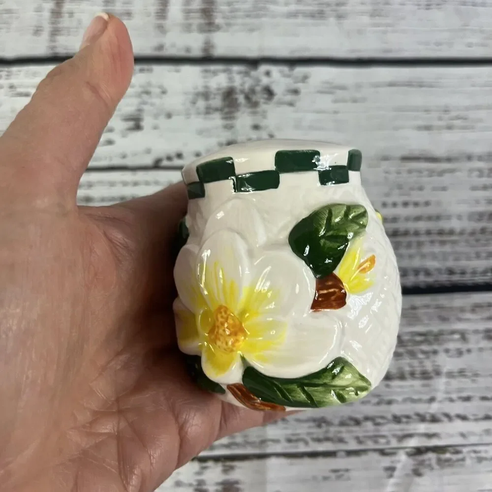 Vintage Youngs Salt & Pepper Shaker Set Magnolia Flower Country Farmhouse Yellow